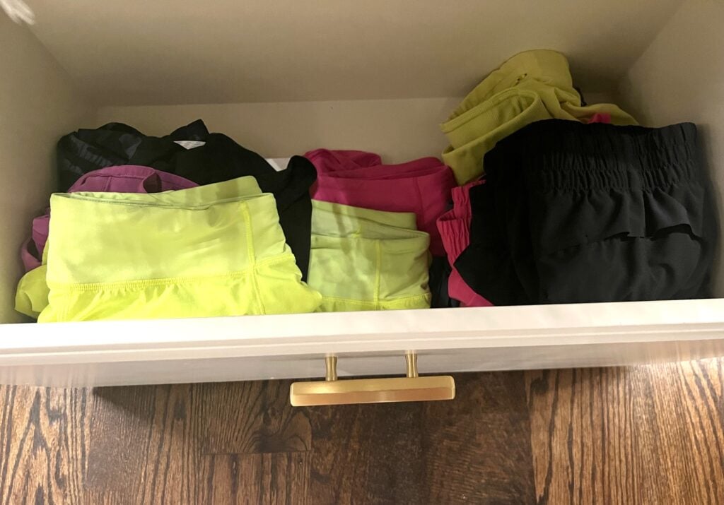 Organizing Closets: How I Became a Hanger Snob (and You Might, Too)