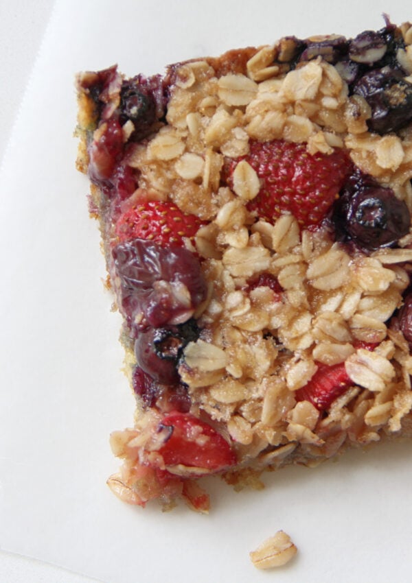 Berry Oatmeal Bars