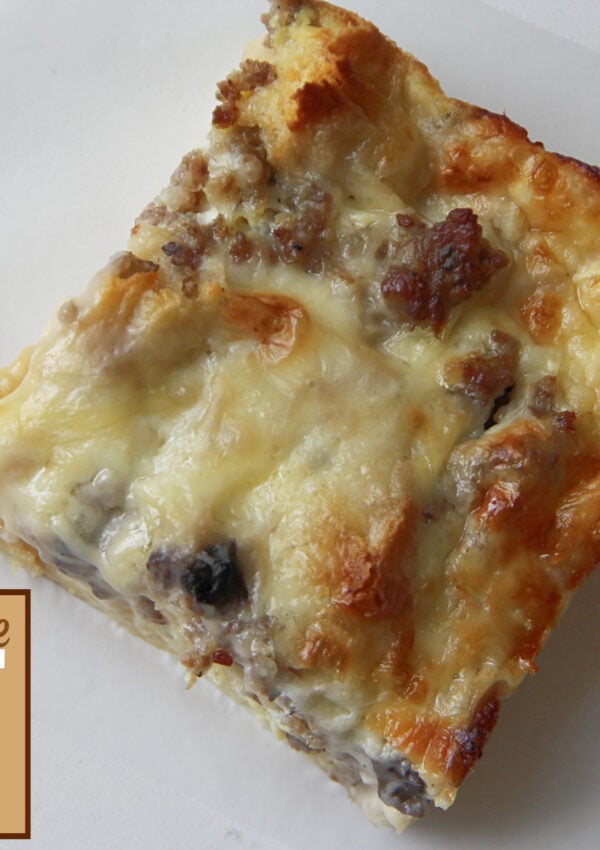 Cheesy Sausage Biscuit Breakfast Casserole